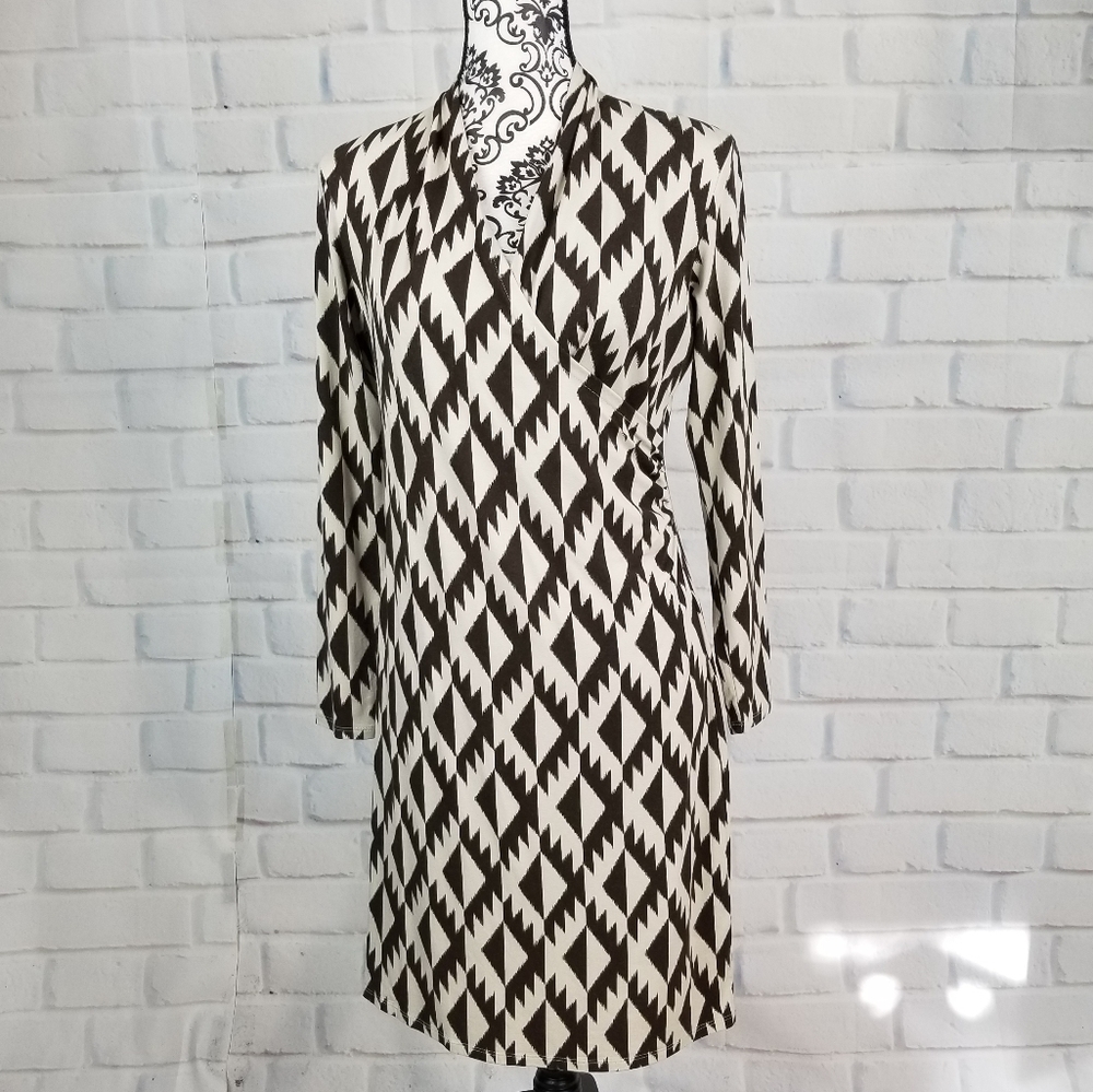 J Jill  xsp long sleeve geo print faux wrap dress